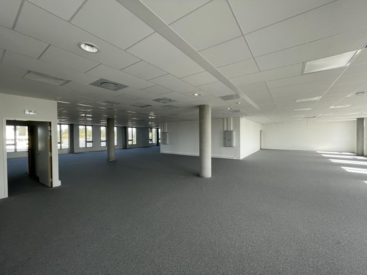 Bureau Saint-Herblain 752m² Location bureau Saint-Herblain Loire-Atlantique OLBUR2113173 1